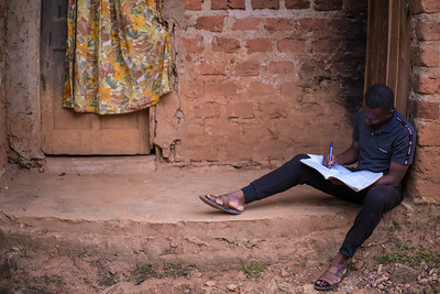 Photograph of Quarish studying