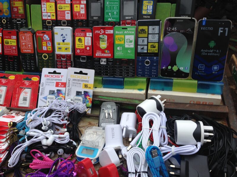 A photo of mobile equipment placed for sale.