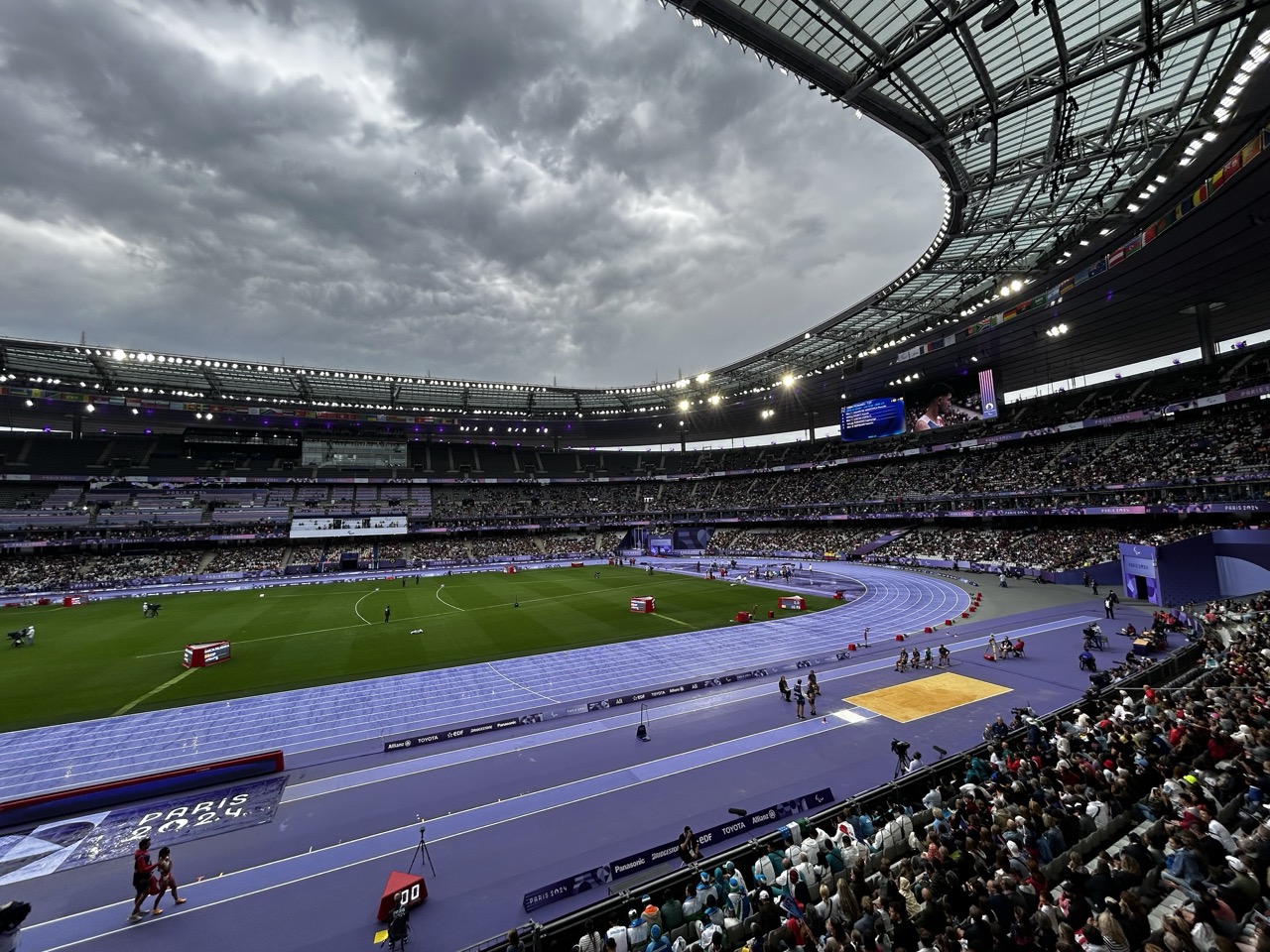 An image of Stade de France during the paralympic games